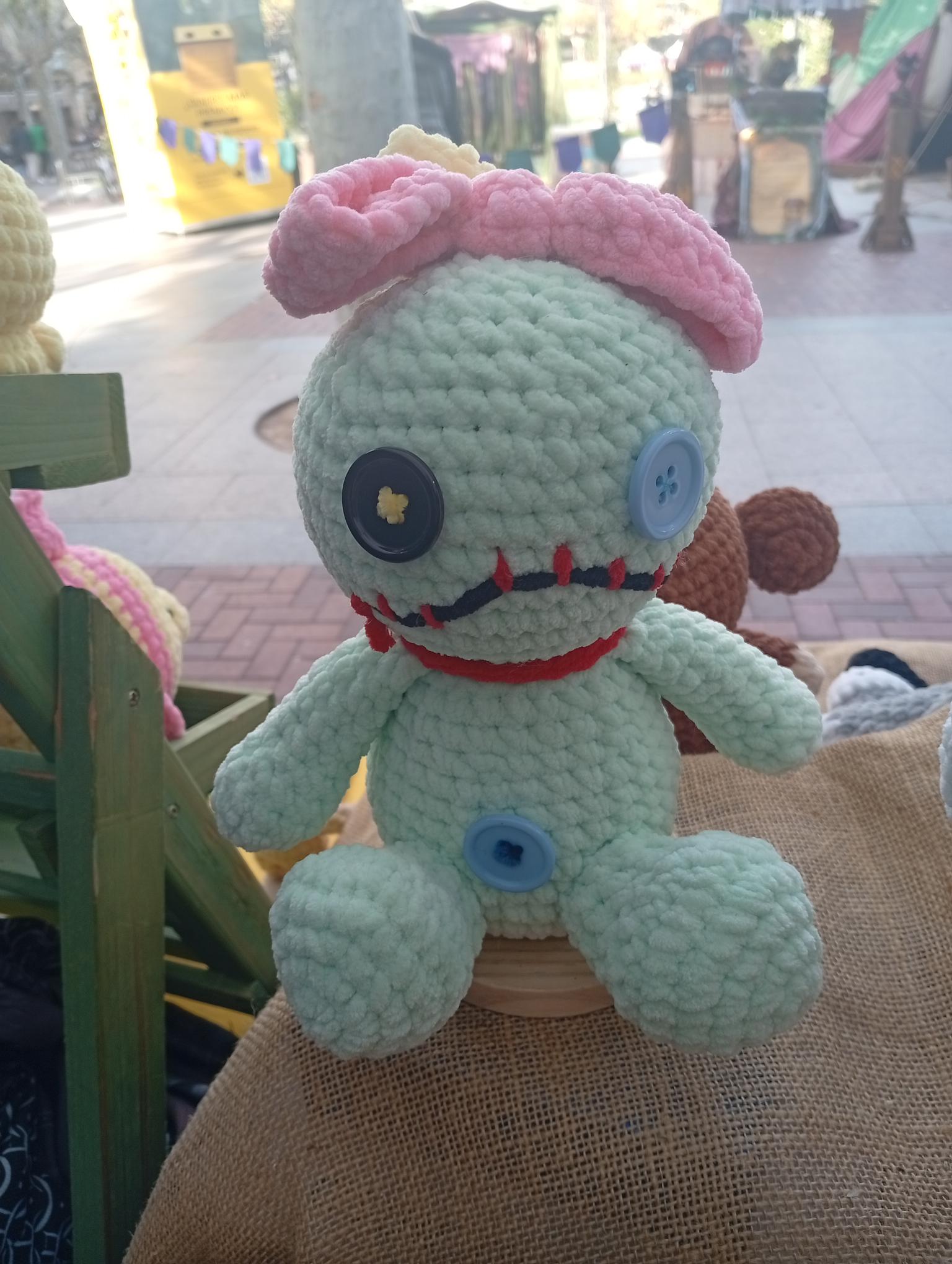 MUÑECO DE LILO Y STICH AMIGURUMI