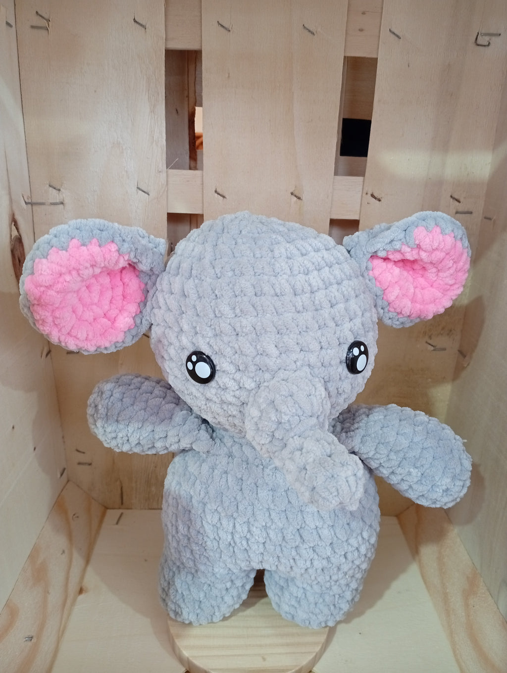 ELEFANTE ACHUCHABLE AMIGURUMI